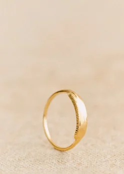 Paola Customizable Ring
