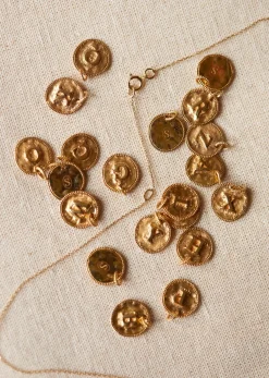 Sara Pendant 9-carat Gold - Letters I To P