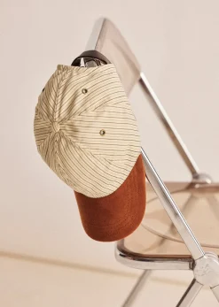 Scaddle Cap
